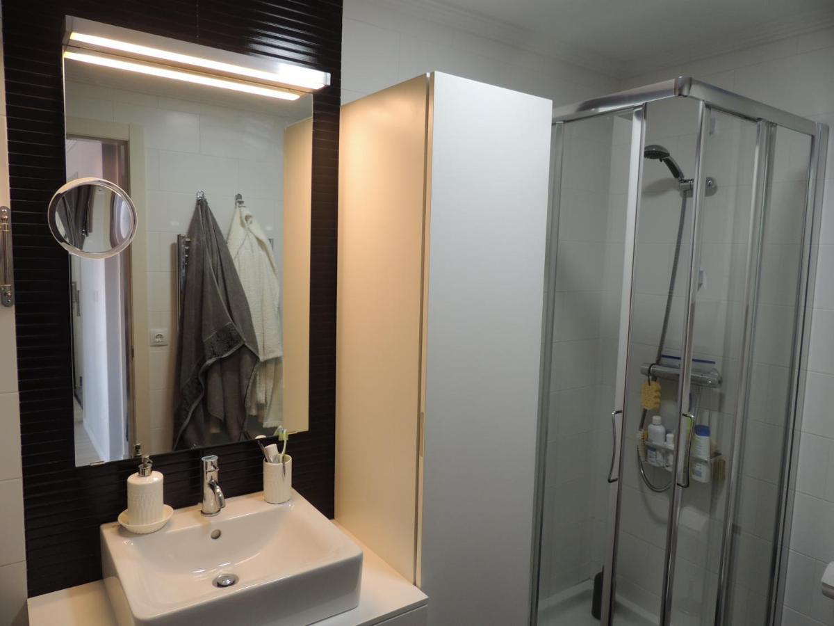 Apartamento Con Vistas Al Mar Y Playa Enfrente Ribeira Ngoại thất bức ảnh